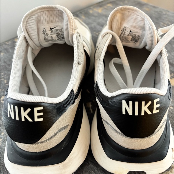 Nike Women’s Phoenix Waffle Sneaker
Size 8.5
Preloved - Picture 2 of 6